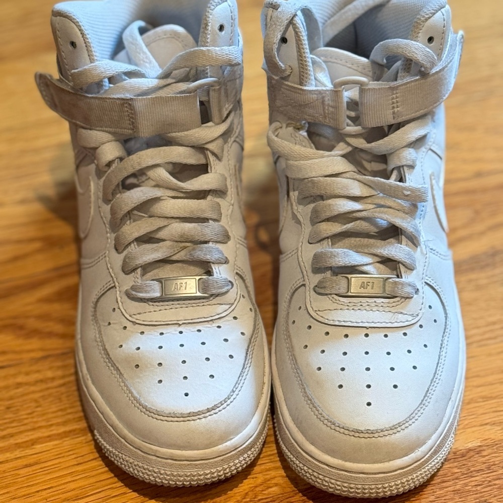 Nike Air Force 1 High Tops Size Y5.5 w/original box